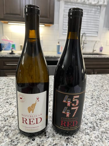Customer photo review of Pinot Noir '45 + 47'