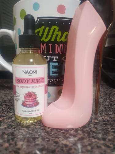 Customer photo review of BOGO Naomi Body Juice Oil
