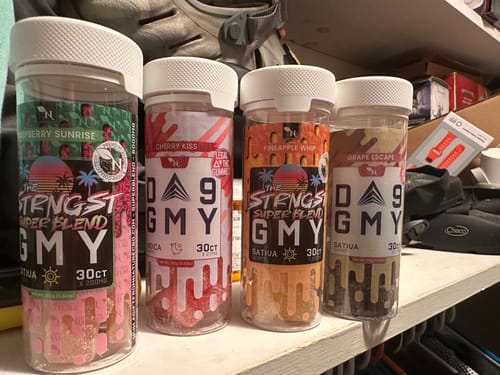 Customer photo review of STRONGEST GUMMIES