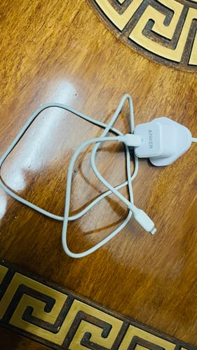 Customer photo review of ANKER POWERPORT III 20W CUBE WITH CHARGING CABLE