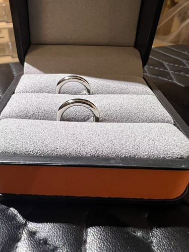 Customer photo review of Men's Silver Hoop Earrings in White Gold - 15mm