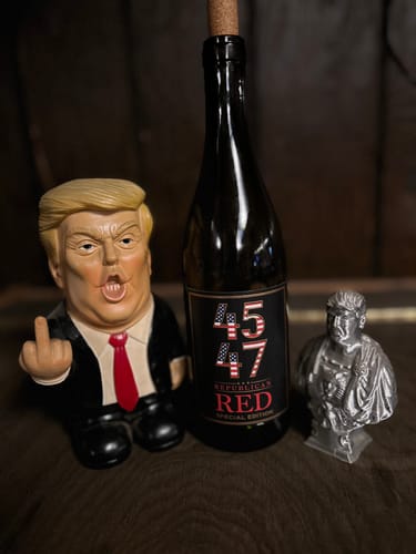 Customer photo review of Pinot Noir '45 + 47'