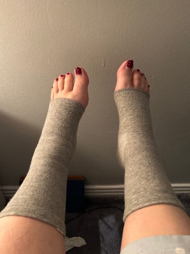 Customer photo review of Premium Anti-Fatigue Bamboo Footsleeves