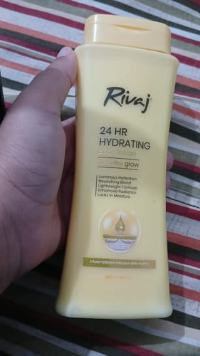 Customer photo review of Healthy Glow Lotion