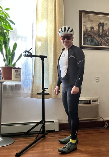 Customer photo review of NeoPro Winter Leg Warmers