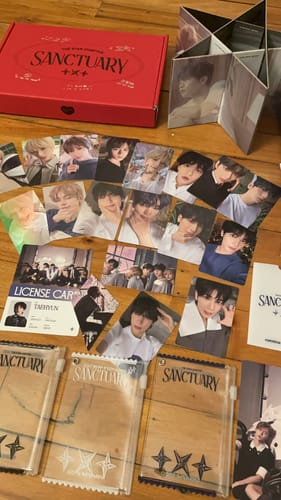 Customer photo review of TXT - THE STAR CHAPTER : SANCTUARY 7TH MINI ALBUM WEVERSE GIFT ANGEL VER SET