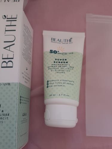 Customer photo review of Super Screen - SPF 50+