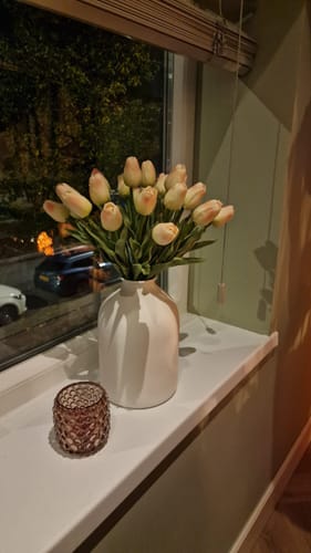 undefined review of Kunst Tulpen Boeket - Oud Roze (25 stengels) image 1 out of 1