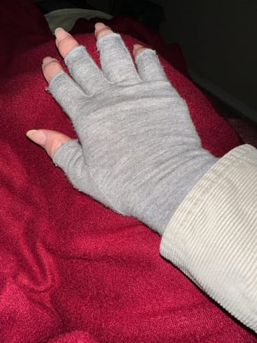 Customer photo review of Premium Onecompress™ Gloves