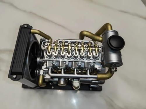 Customer photo review of L4 Diesel Engine Model Kit 4-cylinder Engine