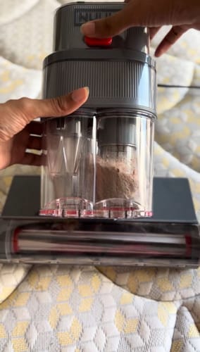 Customer photo review of REN BEAM | BEAMTECH™ Powered Mattress Vacuum Cleaner