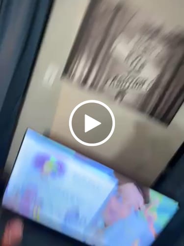 Customer video review of Street Sign Multi-Names Vintage Street Sign For Couples Street Sign Gifts For The Wedding Anniversary Dem canvas