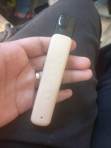 Customer photo review of Zomo Play Vaper Recargable + Liquido de Regalo 50mg