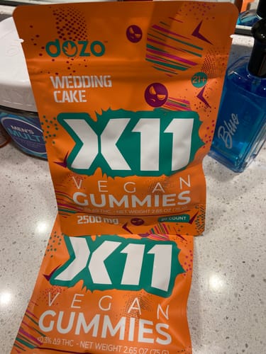 Customer photo review of X11 Gummies | Wedding Cake