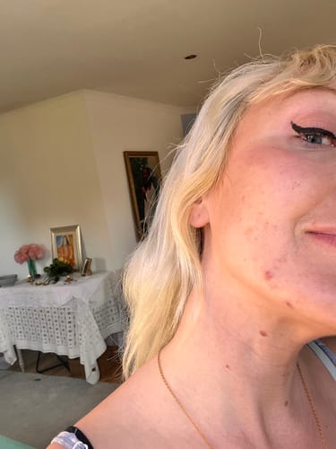 Customer photo review of Radiance Powder