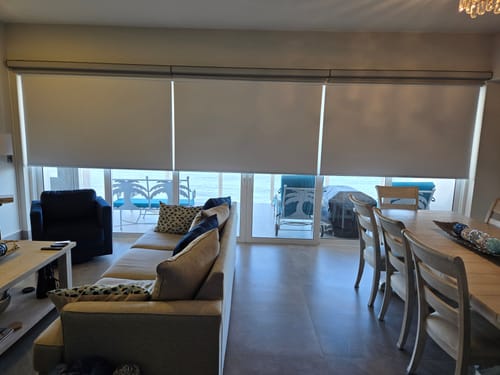 Customer photo review of SmartWings Motorized Roller Shades 100% Blackout Vinyl