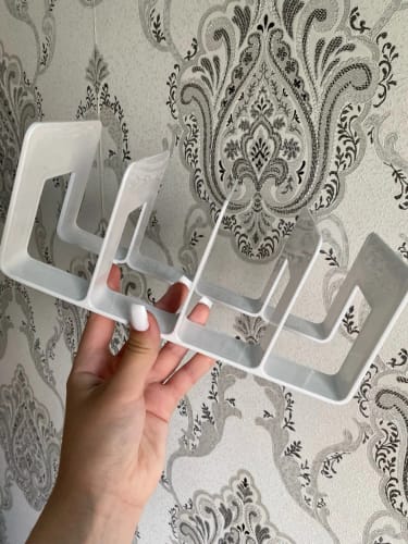 Customer photo review of ELMAS Stylish 4-Grid Bookends for Organized Desktops