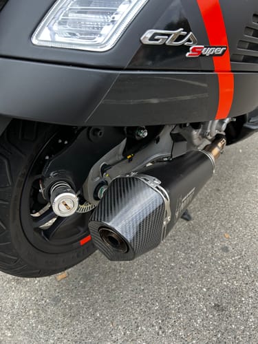 Customer photo review of VESPA GTS 300