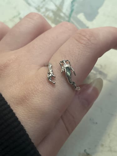 Customer photo review of "Loong" 925 Sterling Silver Adjustable Flowing Dragon Opal Open End Ring