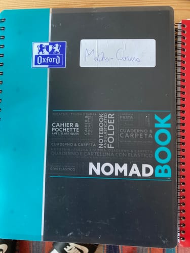 Avis photo d'un client sur Cahier à spirales NOMADBOOK OXFORD # Couverture polypro - 160 pages A4 détachables - petits carreaux
