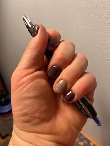 Customer photo review of D1323 Thankful Purple Dip Powder