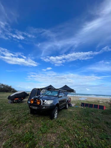Customer photo review of 300W Solar Blanket Kit with Raptor Skin
