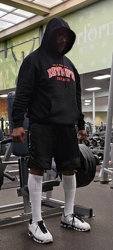 Customer photo review of Hoodie Iron Addicts Brands Est. 2013