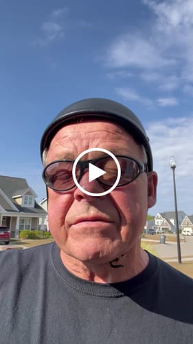 Customer video review of Moto Earplugs - 27 dB