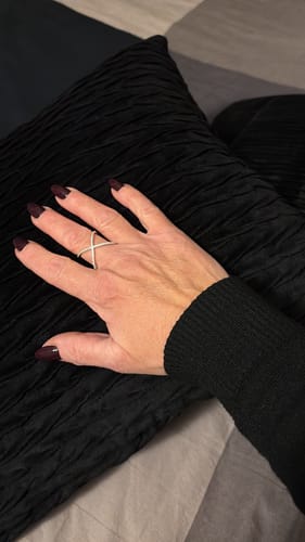 Customer photo review of Collana Corno Rosso Bordeaux Portafortuna