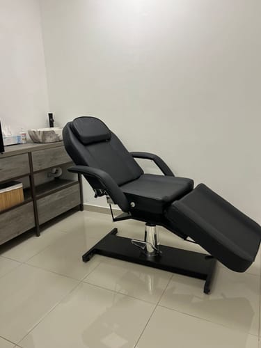 Customer photo review of Silla Faciales Cama Camilla Sillón Spa Masaje Hidráulica Negra