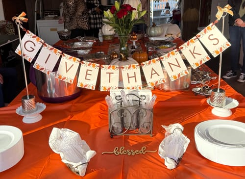 Customer photo review of Family Gift Bundle : 5 Banners + Stand