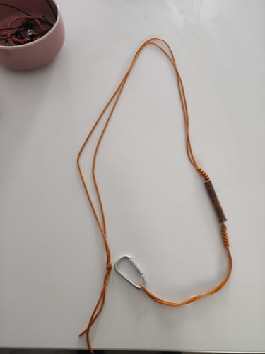 Customer photo review of Ceinture reliquaire pour amulettes Thai takut.