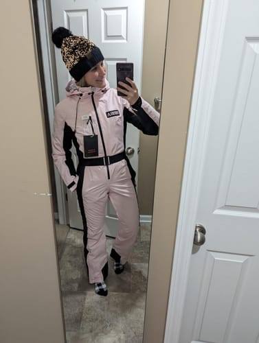 Customer photo review of Hotian Women High Neck Hooded One Piece Ski Suits