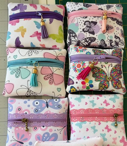 Customer photo review of Bubblegum Zip Pouch Pattern