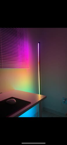 Customer photo review of Lampe d'angle Led intelligent RGB avec télécommande et Application Bluetooth LD001