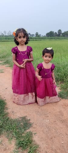Customer photo review of Saatvika magenta mini