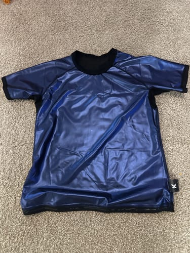 Customer photo review of Men's Heat Trapping T-Shirt