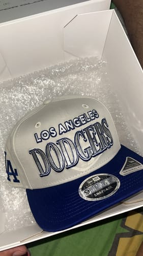 undefined review of 9FIFTY Los Angeles Dodgers League Retro Dark Royal Snapback image 1 out of 1