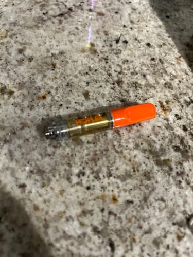 Customer photo review of Formula26 Strawberry Gelato Hybrid 510 Thread THC-P Blend Cartridge 1g