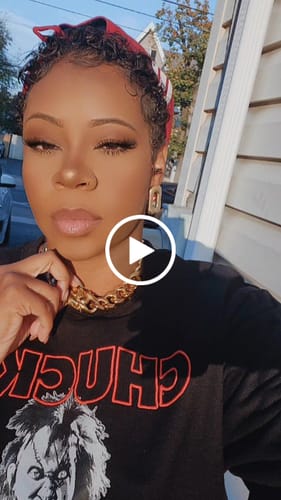 Customer video review of Galore Cuban Necklace (22mm)
