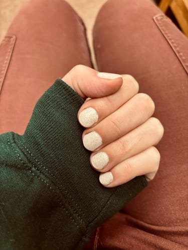 Customer photo review of D48 Margo Pink Glitter Dip Powder