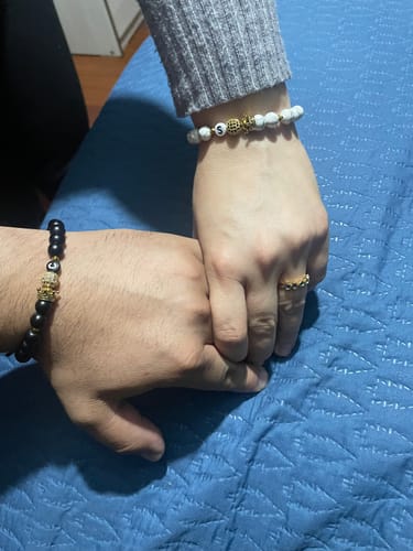 Reseña con foto de un cliente sobre Pulseras Coronas Premium Zero