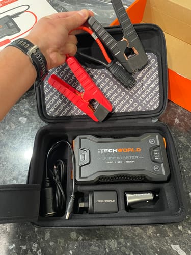 Customer photo review of JS60 1500Amp Lithium Jump Starter With Heavy Duty Case