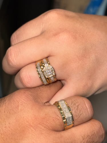 Customer photo review of *NEW* 14K VS 💎 Trio Set Diamond Rings JTJ™
