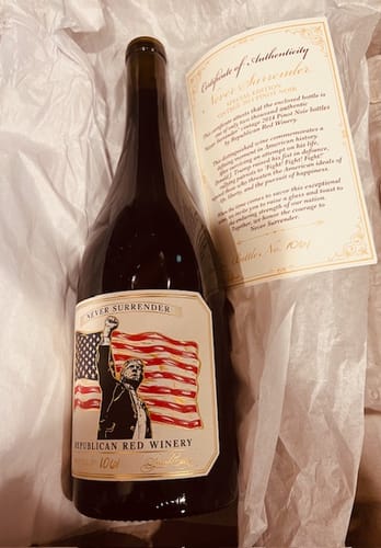 Customer photo review of 'Never Surrender' 2014 Vintage Pinot Noir