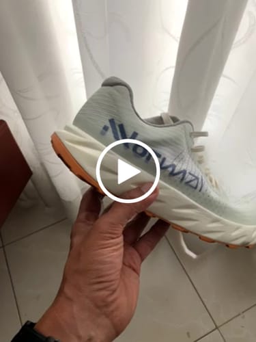Customer video review of NNormal Kjerag Unisex Blanco