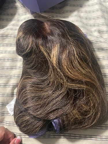 Customer photo review of Wavymy Layered Cut Balayage Highlight Wear Go Glueless Lace Pre-Bleached Straight Wigs Pre-pluck 180% Density Human Hair Wigs