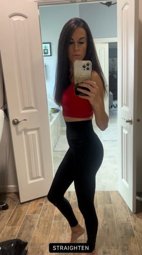 Customer photo review of LUXEIT DIAMOND™ Noir Black High-Waisted Leggings