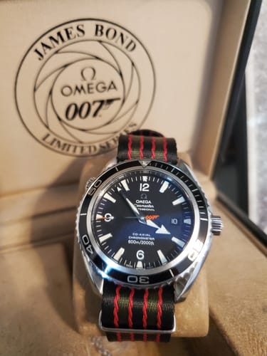 Customer photo review of AlphaPremier - Vintage Bond