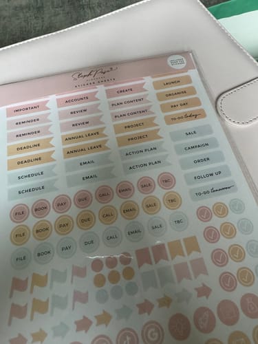 Customer photo review of 2025 Business Planner - Blush
